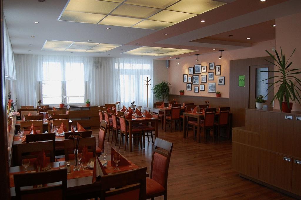 Hotel Vrchovina Podomi Ngoại thất bức ảnh