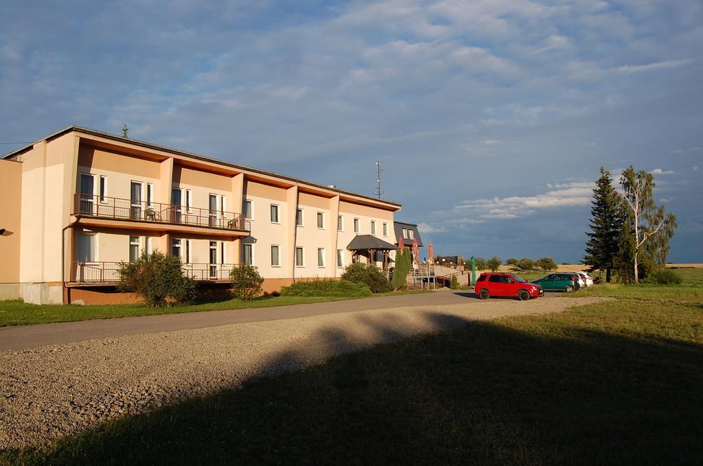 Hotel Vrchovina Podomi Ngoại thất bức ảnh