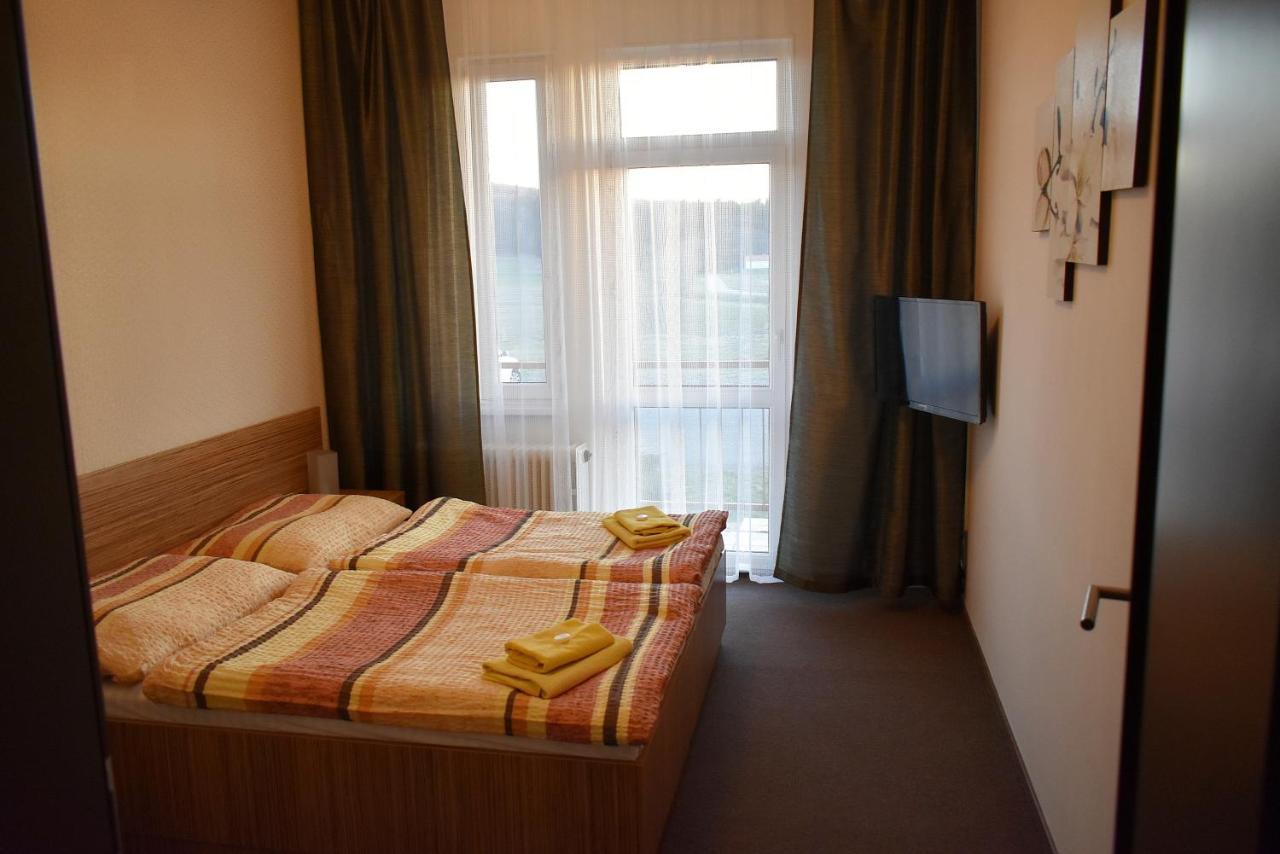 Hotel Vrchovina Podomi Ngoại thất bức ảnh