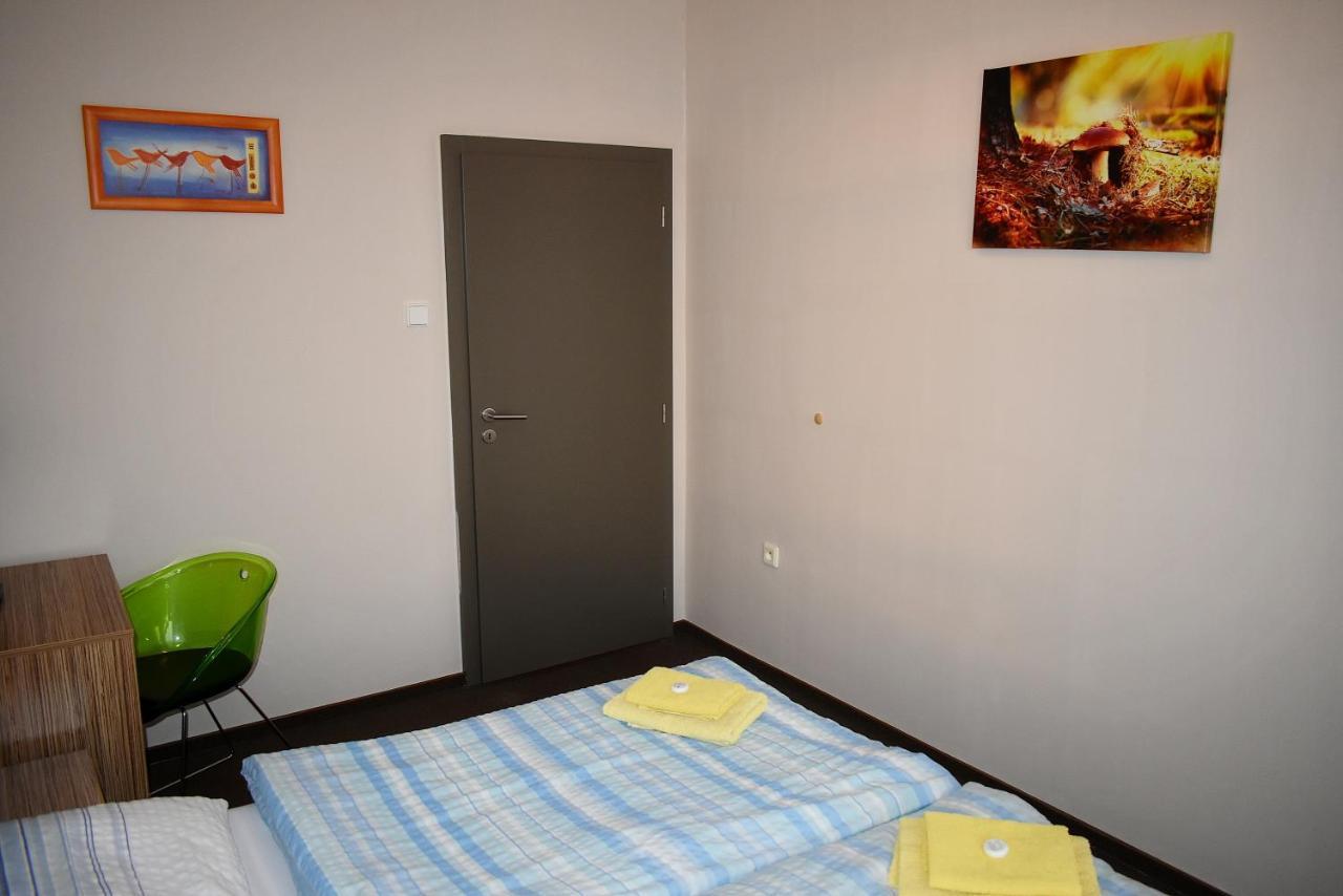 Hotel Vrchovina Podomi Ngoại thất bức ảnh