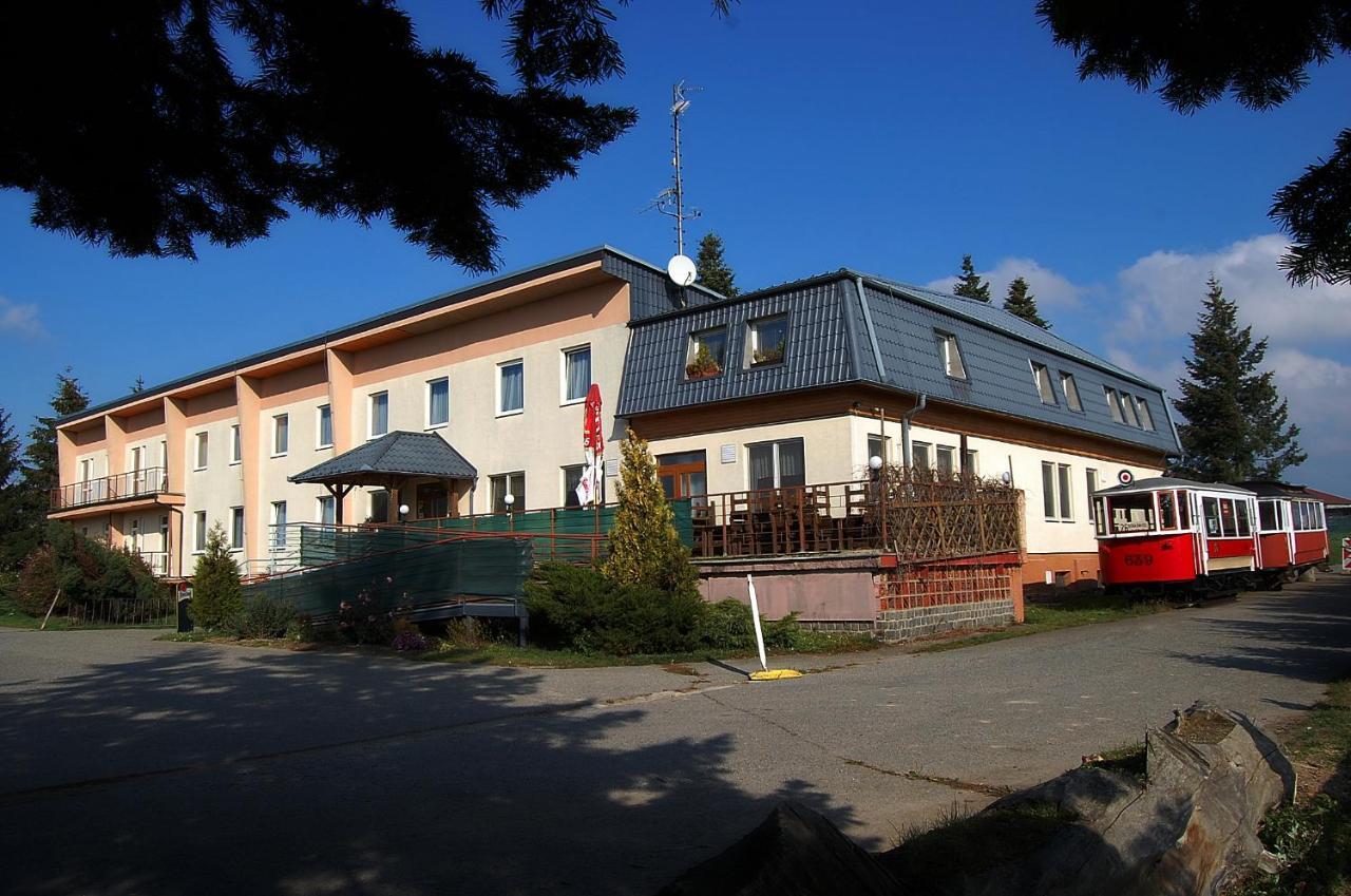 Hotel Vrchovina Podomi Ngoại thất bức ảnh