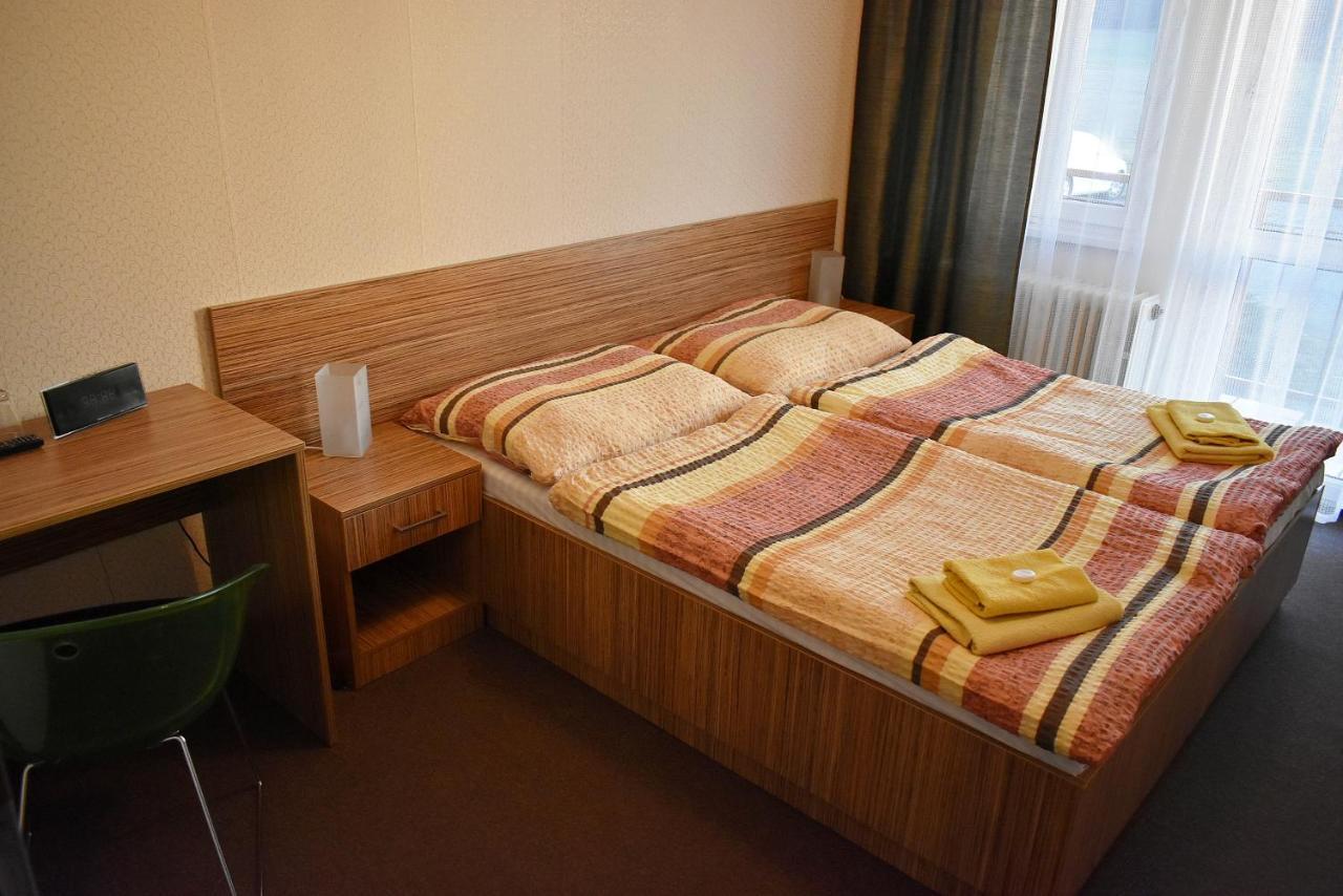 Hotel Vrchovina Podomi Ngoại thất bức ảnh